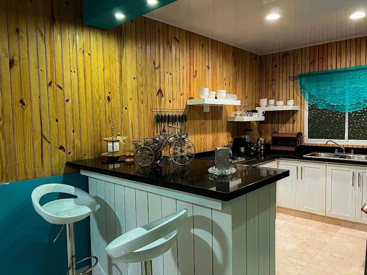 Дом отдыха Alaia Casa De Campo By Hospedify Para 10 Personas En La Naturaleza Con Bbq Cerca De Rio Cristalino Харабакоа